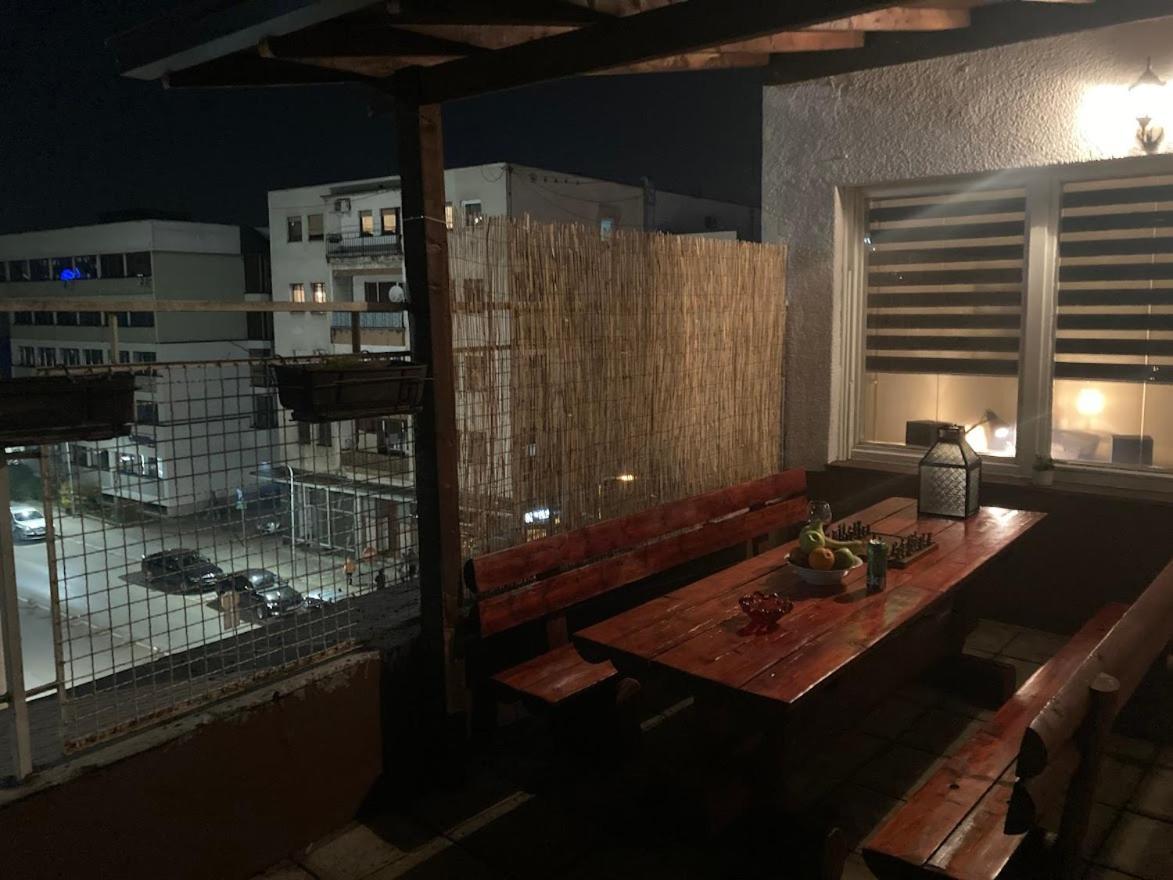 Penthouse Stan 80M2, Terasa 36M2, Garaza... Centar Banja Luke - Gradski Park Баня-Лука Экстерьер фото